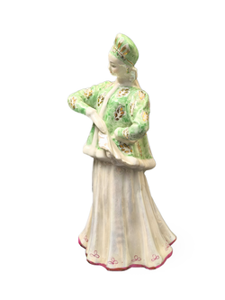 Фарфоровая статуэтка "Лебедушка" (Дулево)