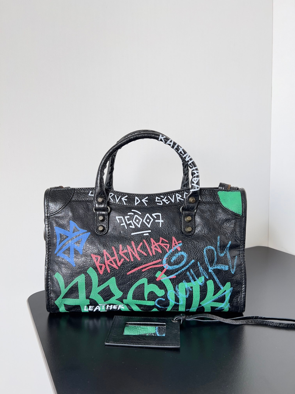 Balenciaga Classic Small City Bag 30 cm