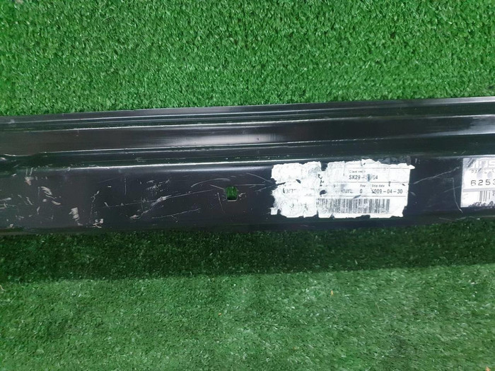 Телевизор нижняя часть Nissan Teana 1 J31 (03-08)