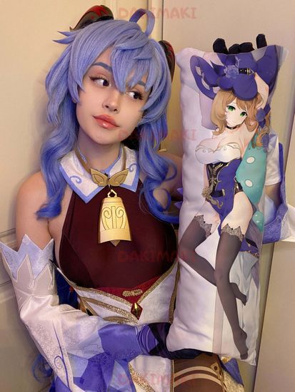 Мини дакимакура Лиза из Геншин Импакт | Genshin Impact арт. M0799, 60х20 см