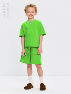 Костюм оверсайз с футболкой и шортами