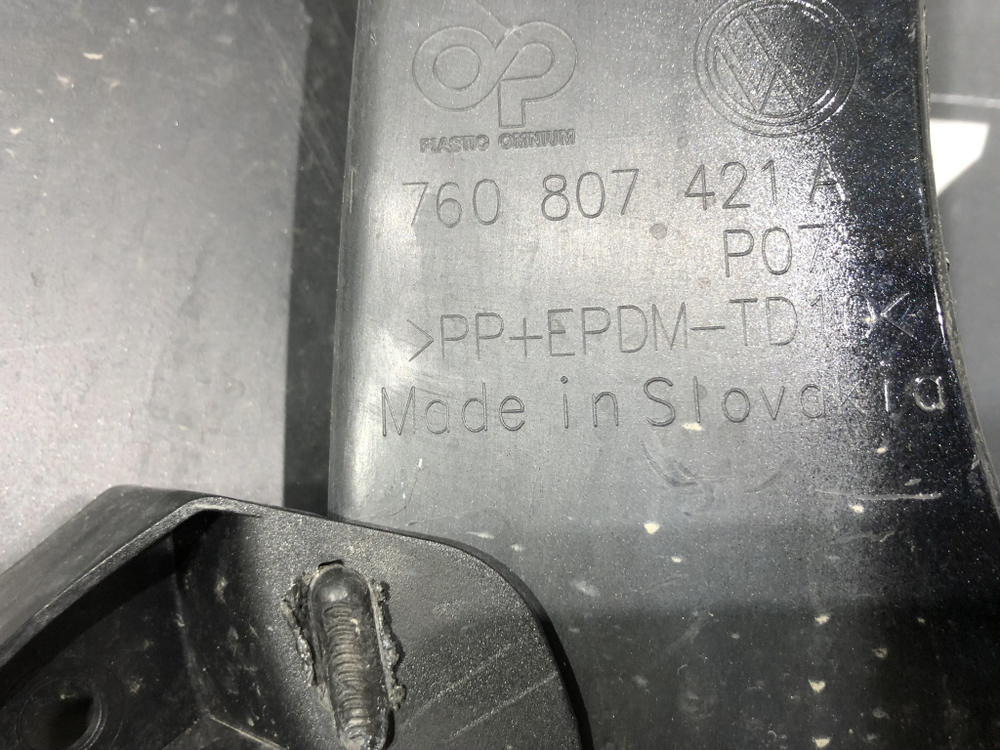 Бампер задний Volkswagen Touareg 3 18-22 Б/У Оригинал 760807421A