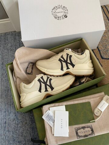 Gucci Rhyton Sneaker