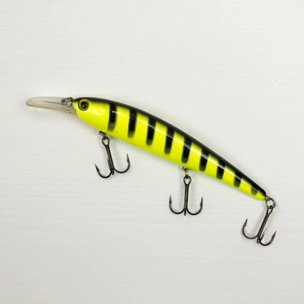 Shallow Walleye Bandit 12 см., цвет 006