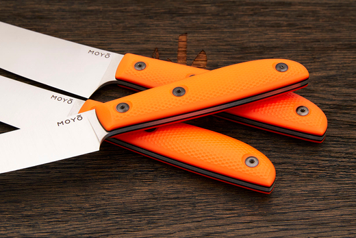 Нож кухонный MOYO Геликон универсальный 155мм, сталь AR-RPM9, рукоять G10-extra оранжевый