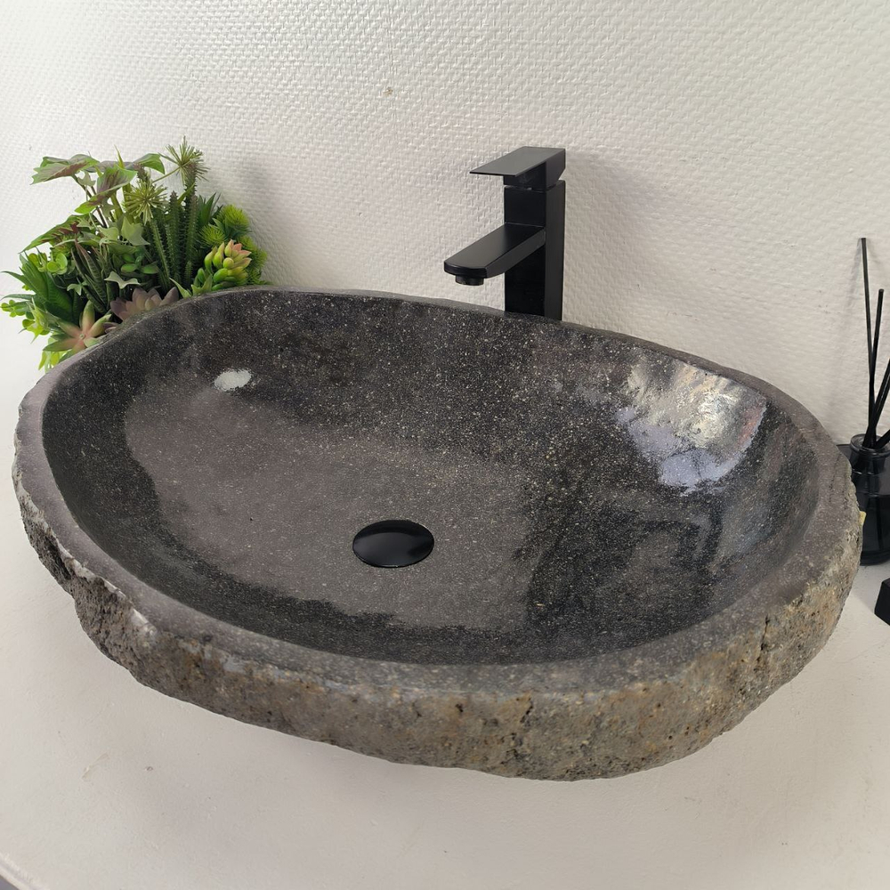 Раковина из речного камня RS-64999 66*49*15 0858