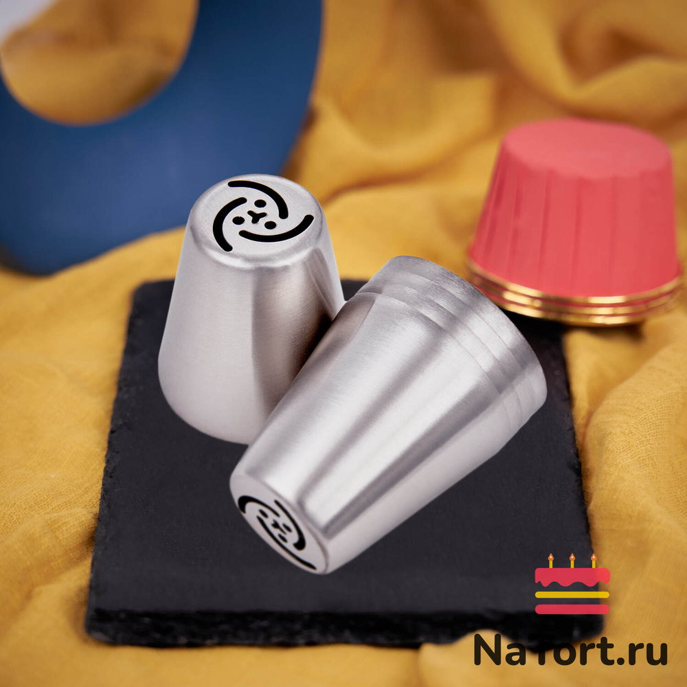 Насадка кондитерская N027 «Три лепестка и тычинки»