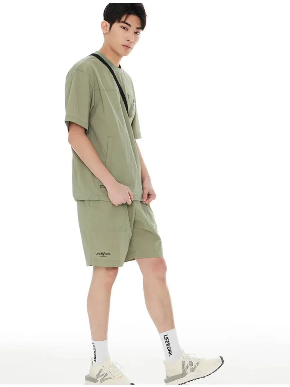 Шорты нейлоновые с завязками