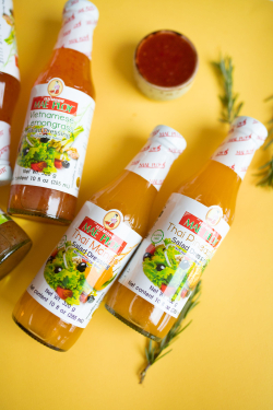 Набор соусов APICO BOX №8"Ассорти тайских соусов", подарочный набор MAE PLOY 5 шт, Новогодний подарок