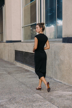 ZARA ПЛАТЬЕ МИДИ СТРЕЙЧ С ПОЯСОМ, ЧЕРНЫЙ