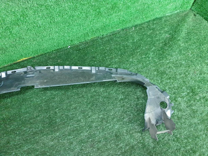 Воздуховод радиатора Mercedes C W205 (2014-2018)