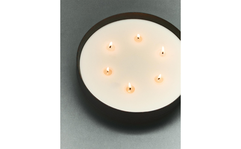 Zara Home Свеча ароматическая Verdant Forest 1350 г, растительный воск, аромат древесный, Коричневый
