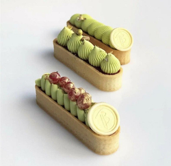 Форма перфорированная для выпечки (овальная) термопластик 14,4x5,3x2 см