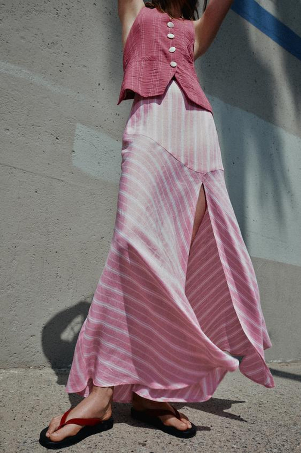 ZARA ПОЛОСАТАЯ ЮБКА МИДИ ИЗ ЛЬНА, РОЗОВЫЙ/БЕЛЫЙ