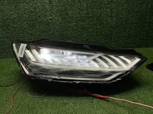 Битая Фара правая Audi A7 2 4K8 (2018-н.в.) Matrix