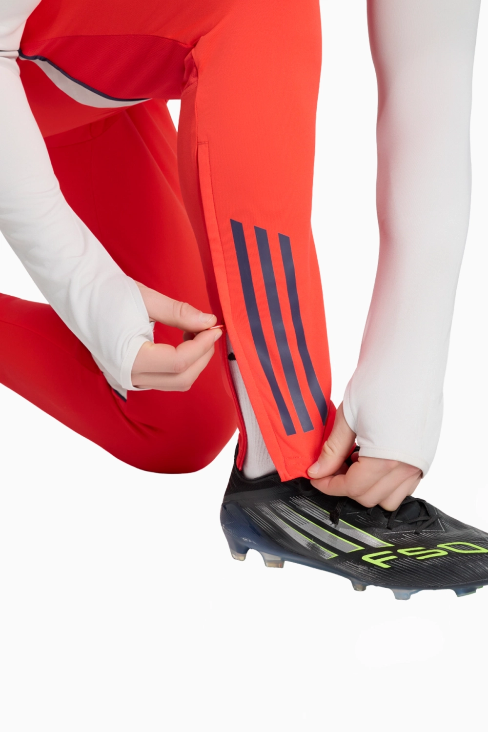 Штаны adidas FC Bayern 25/26 Training Competition - красный