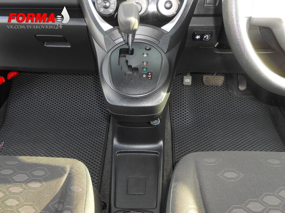 Toyota Ractis 2 поколение P120 (11.2010 - 08.2016) 2WD