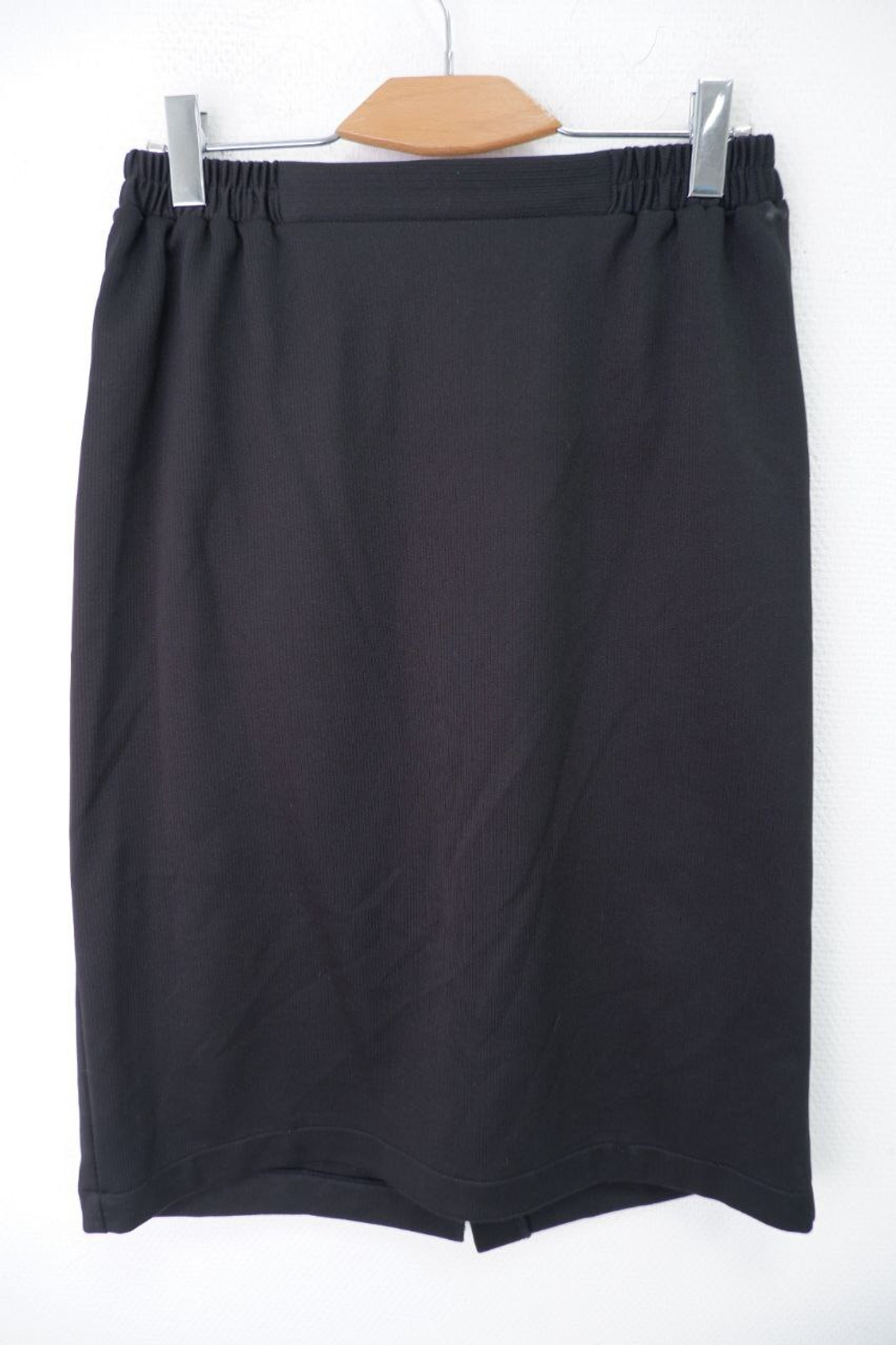 Юбка практичная 50 размер