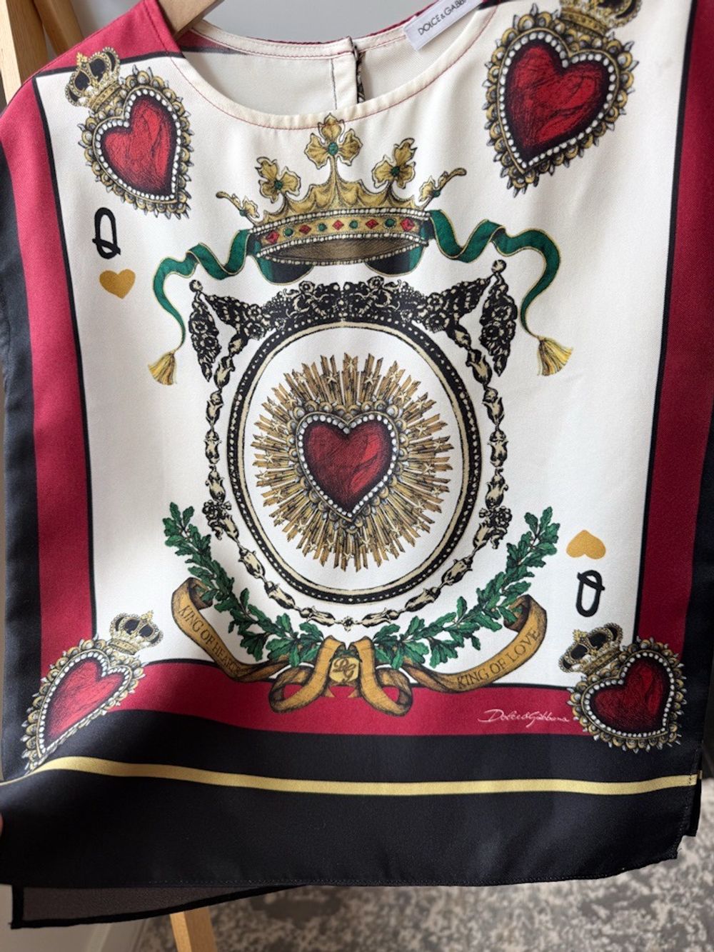 Шелковый костюм Dolce&Gabbana, 98