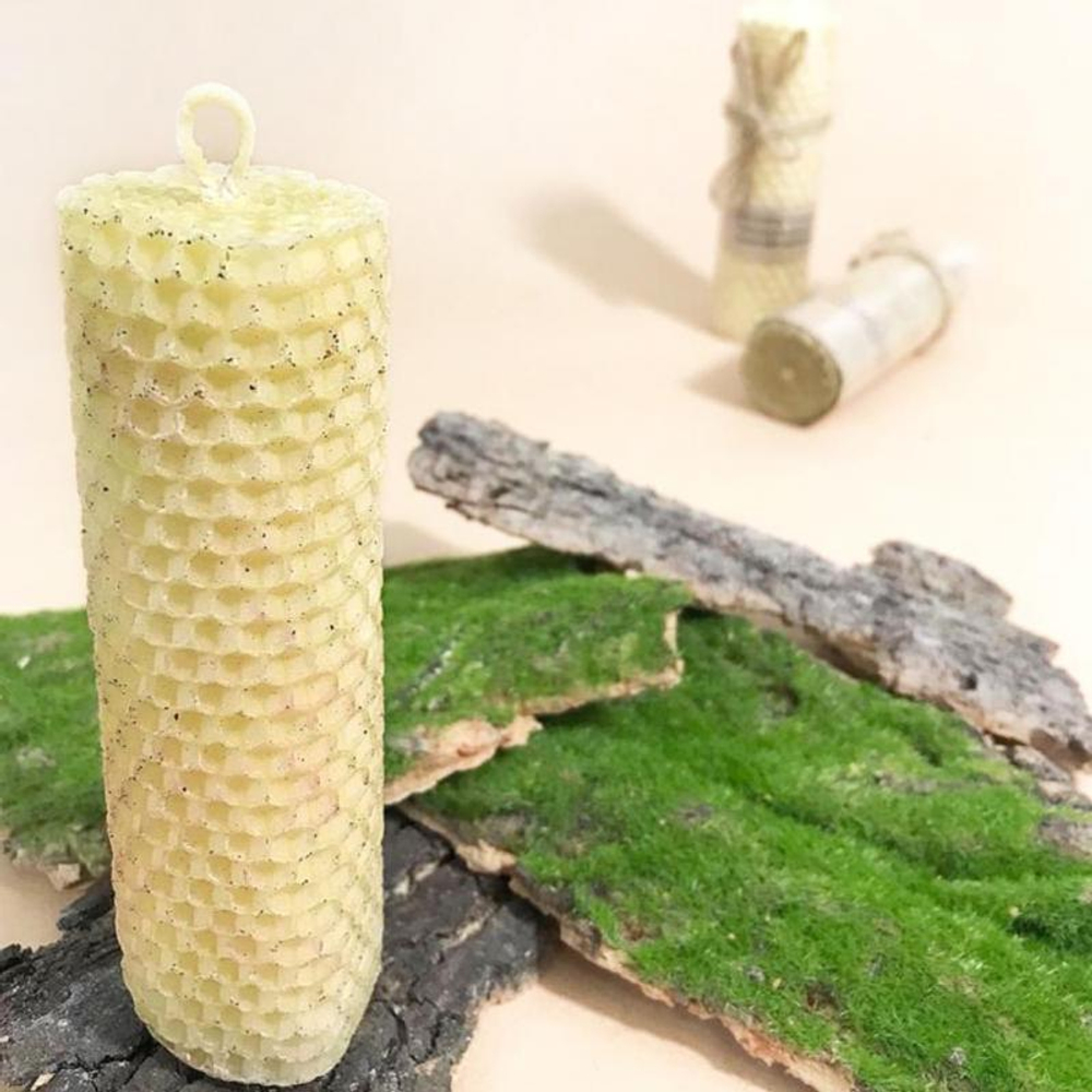 Свеча из вощины с Зверобоем 13 см