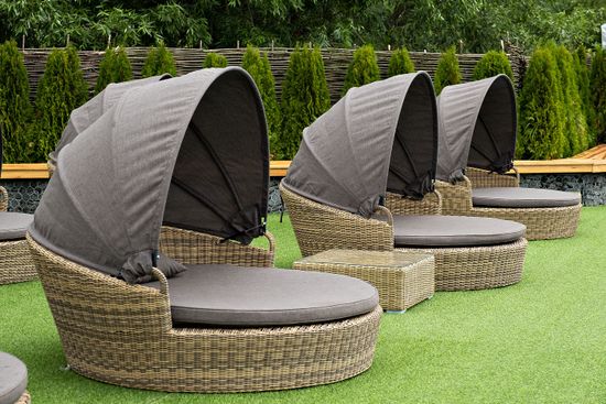 "Стильяно" плетеная кровать круглая, цвет соломенный