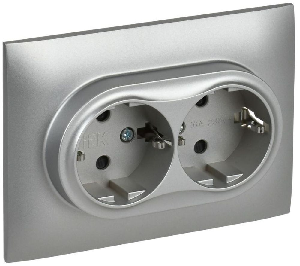 Розетка 2-м SKANDY 16А с заземл. защ. шторки в сборе SK-R07S серебр. IEK SK-R24-16-K23-F Розетка 2-м SKANDY 16А с заземл. защ. шторки в сборе SK-R07S серебр. IEK SK-R24-16-K23-F