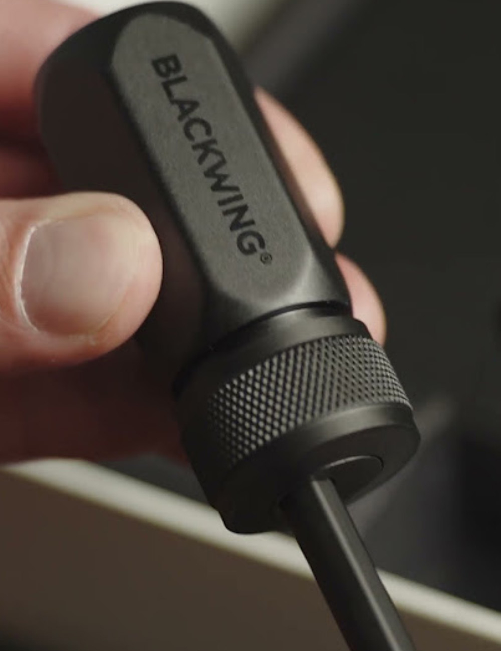 Набор из 4 карандашей и точилки Blackwing x Moleskine (EWBKWKIT1) в черной подарочной коробке
