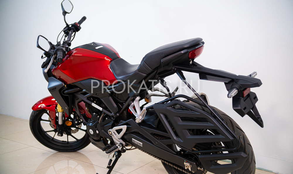 Мотоцикл Honda CB300 R