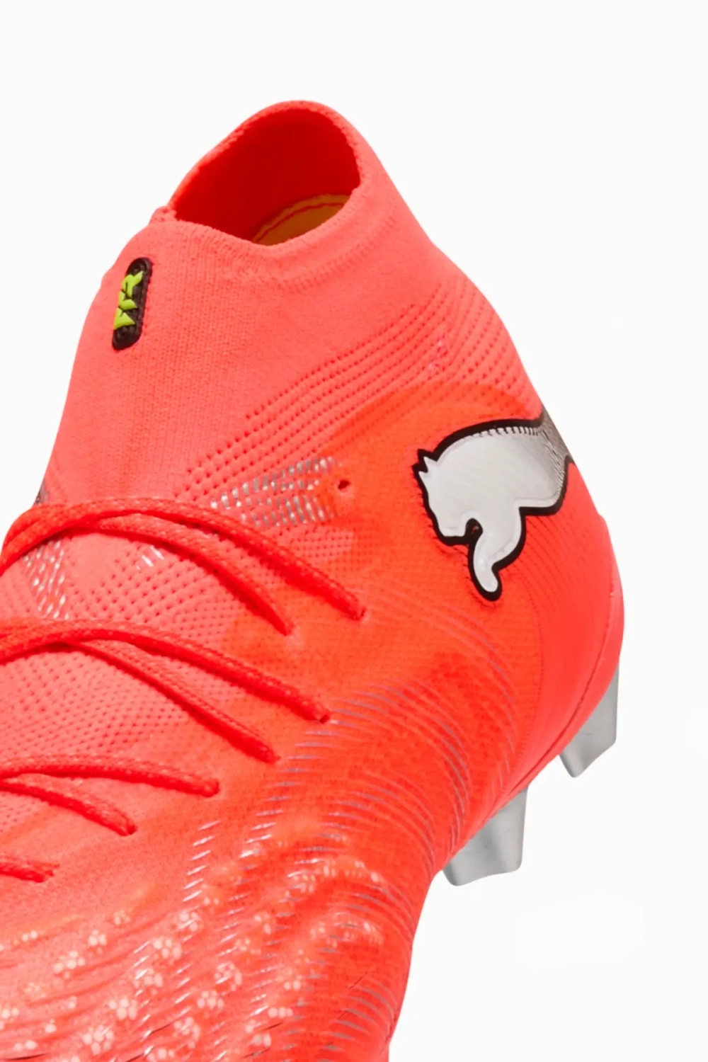 Бутсы Puma Future 9 Ultimate FG для женщин - красный