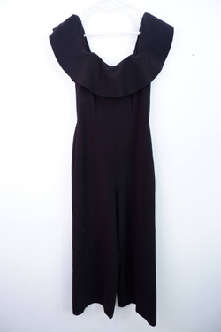 Комбинезон H&M в классическом стиле, маркировка 34, визуально на 40 размер