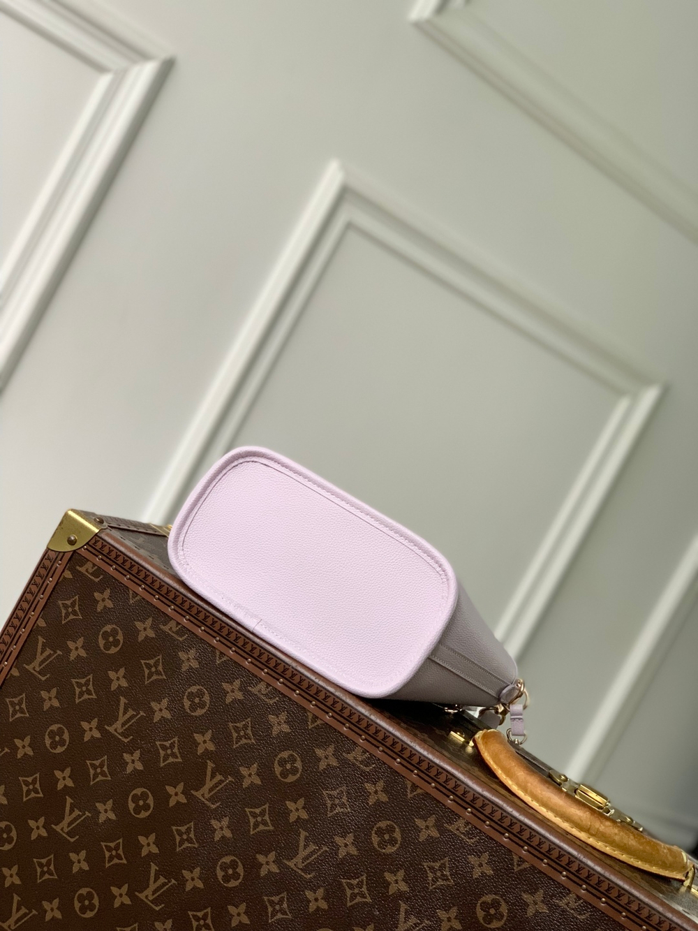 Louis Vuitton Neverfull Bandouliere Inside Out BB