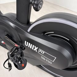Велотренажер Спин-байк UNIX Fit Smart Light 700