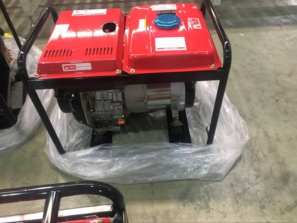 Дизельный генератор 4 кВт АМПЕРОС LDG 5000CL