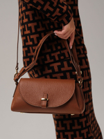 Кожаная сумка Deboro 31117 фундук