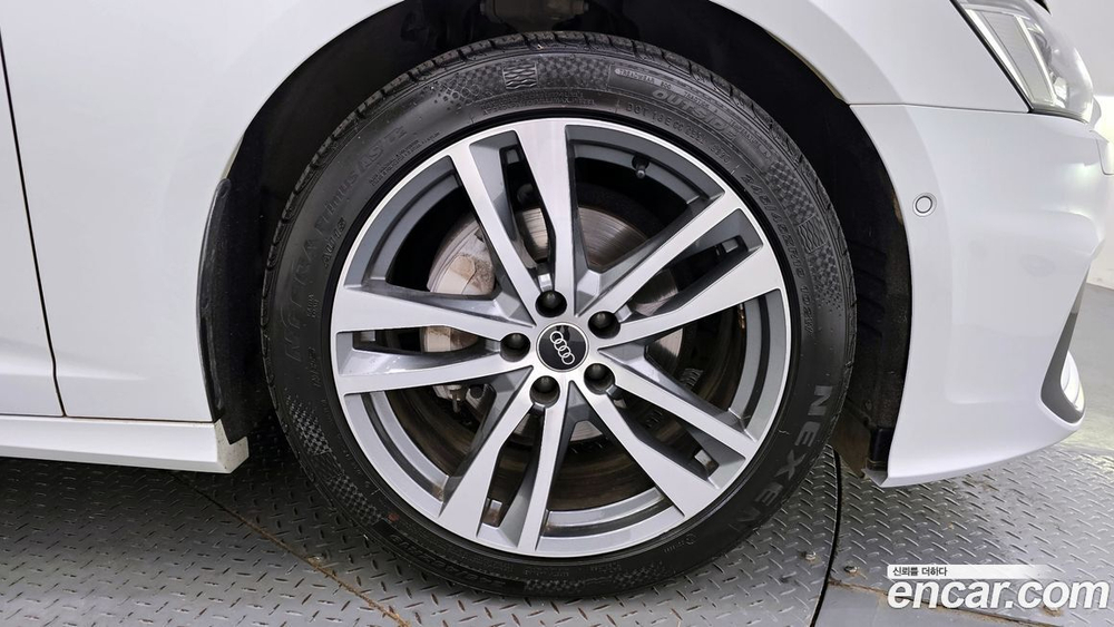 Audi A6 (C8) 40 TDI Quattro Premium (04.2022)