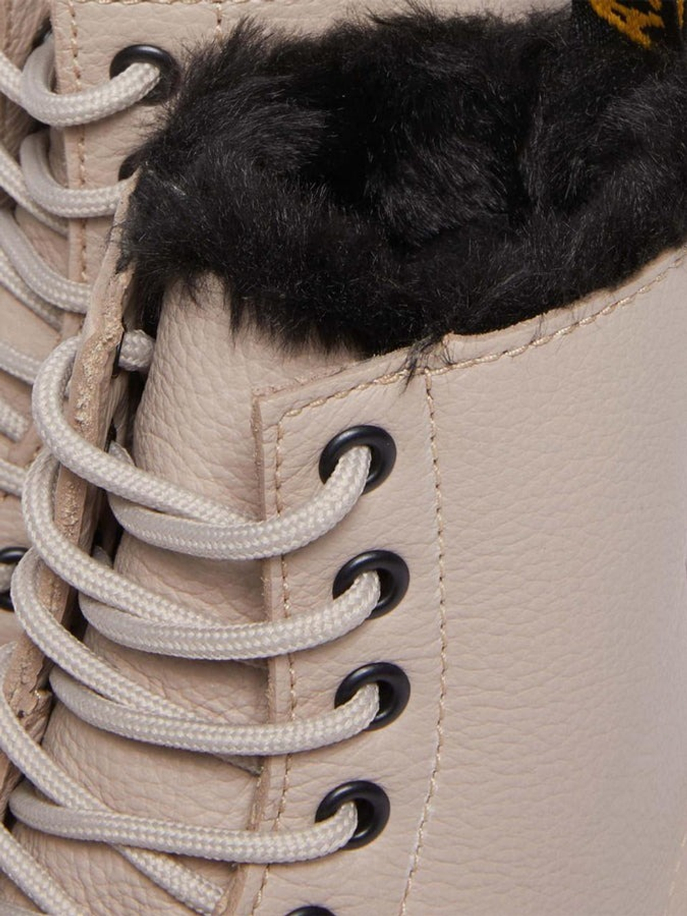 Ботинки DR MARTENS 1460 SERENA