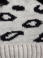 Шапка для девочки зимняя с помпонами на завязках