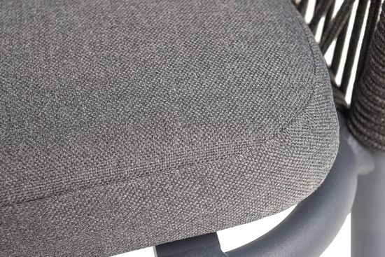 "Лион" стул плетеный из роупа, каркас алюминий темно-серый (RAL7024) муар, роуп темно-серый круглый, ткань темно-серая 027