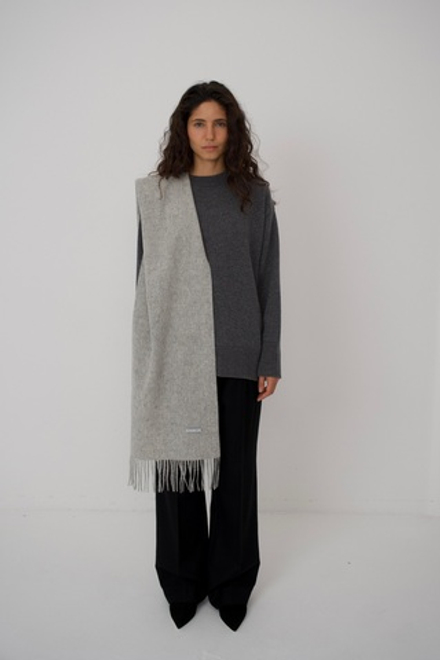 Палантин из шерсти 100%