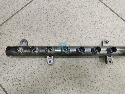 Рампа правая 6585.1112303