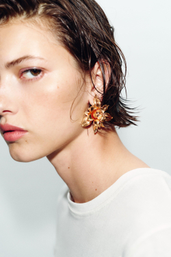 ZARA СЕРЬГИ-КНОПКИ «ЦВЕТЫ», ЗОЛОТИСТЫЙ