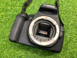 Canon 1200D Kit 18-55mm 3.5-5.6 III 13.000 кадров