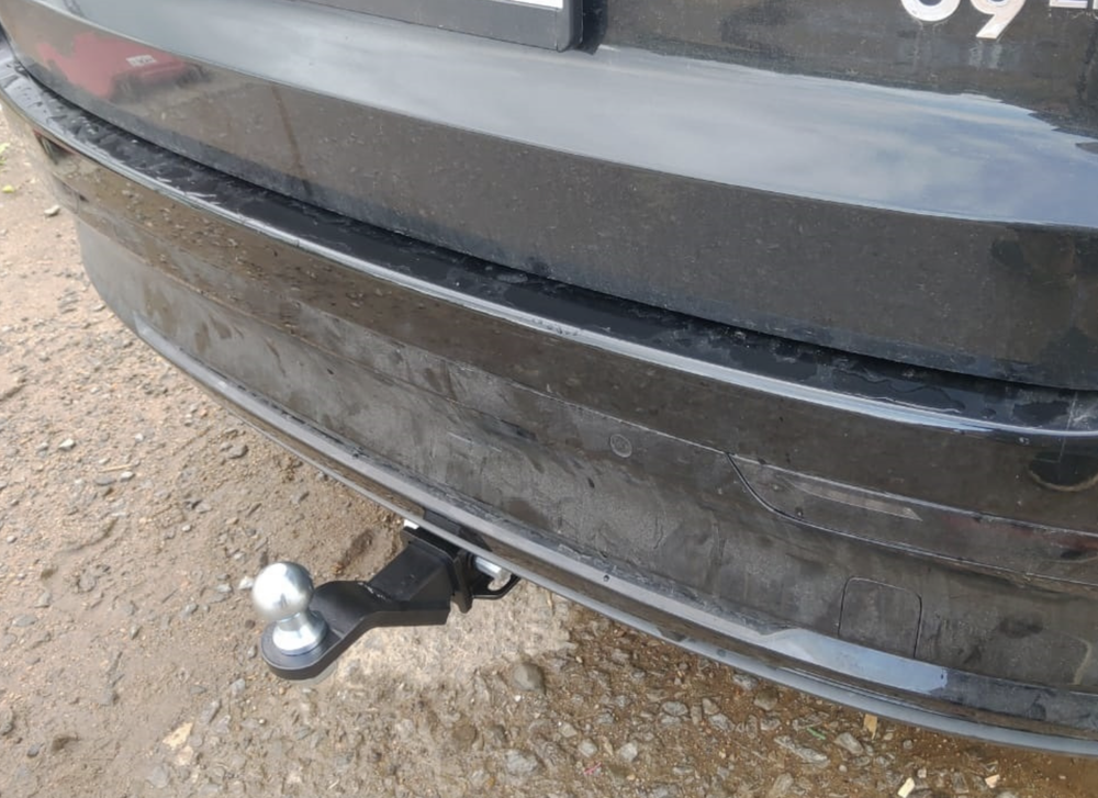 Фаркоп под квадрат для Lynk&Co 09, 2021-, Бизон.FA 0999-E