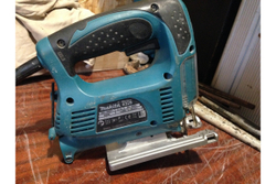 Электролобзик Makita 4329