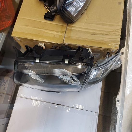 Передние фары angel eyes black для VW T4