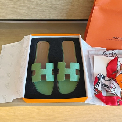 Hermes Oran Sandal
