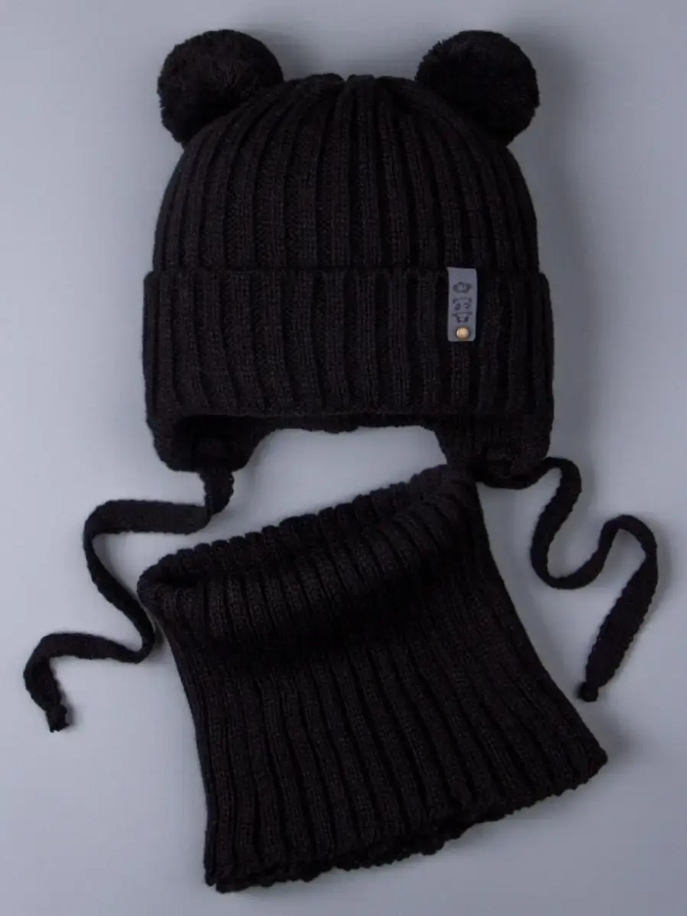 Шапка для мальчика со снудом осенняя