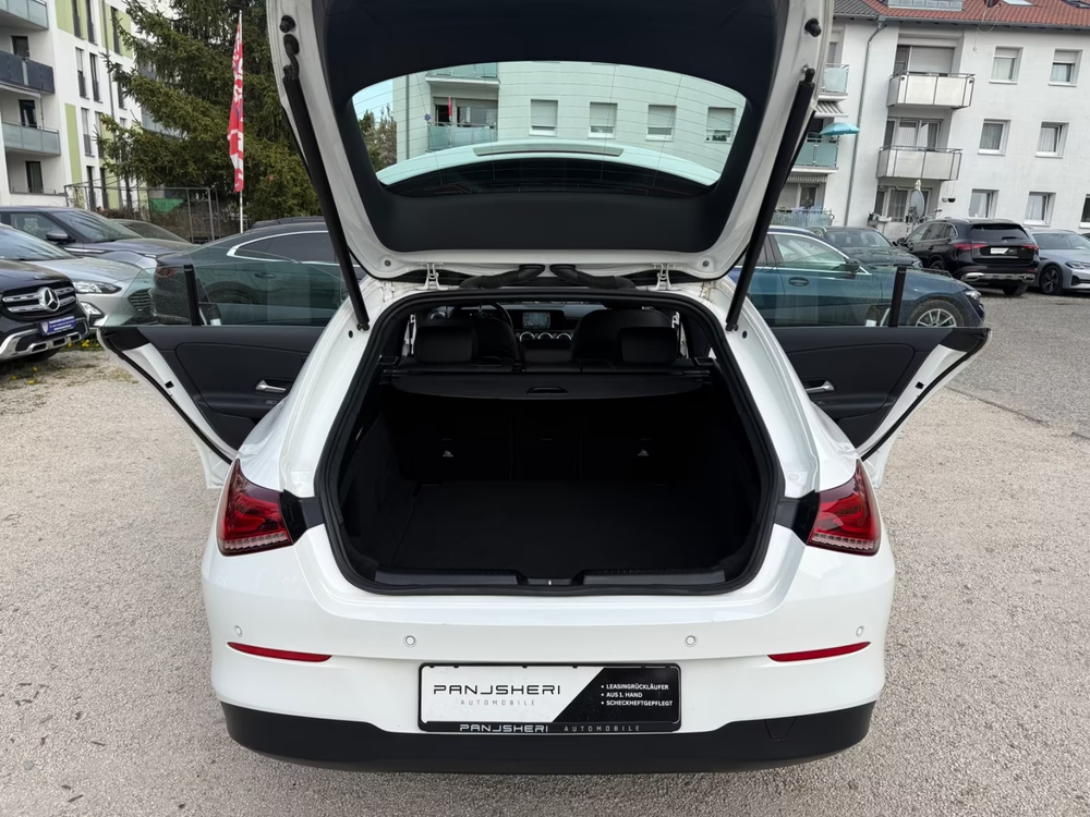 Mercedes-Benz CLA 200 Shooting Brake