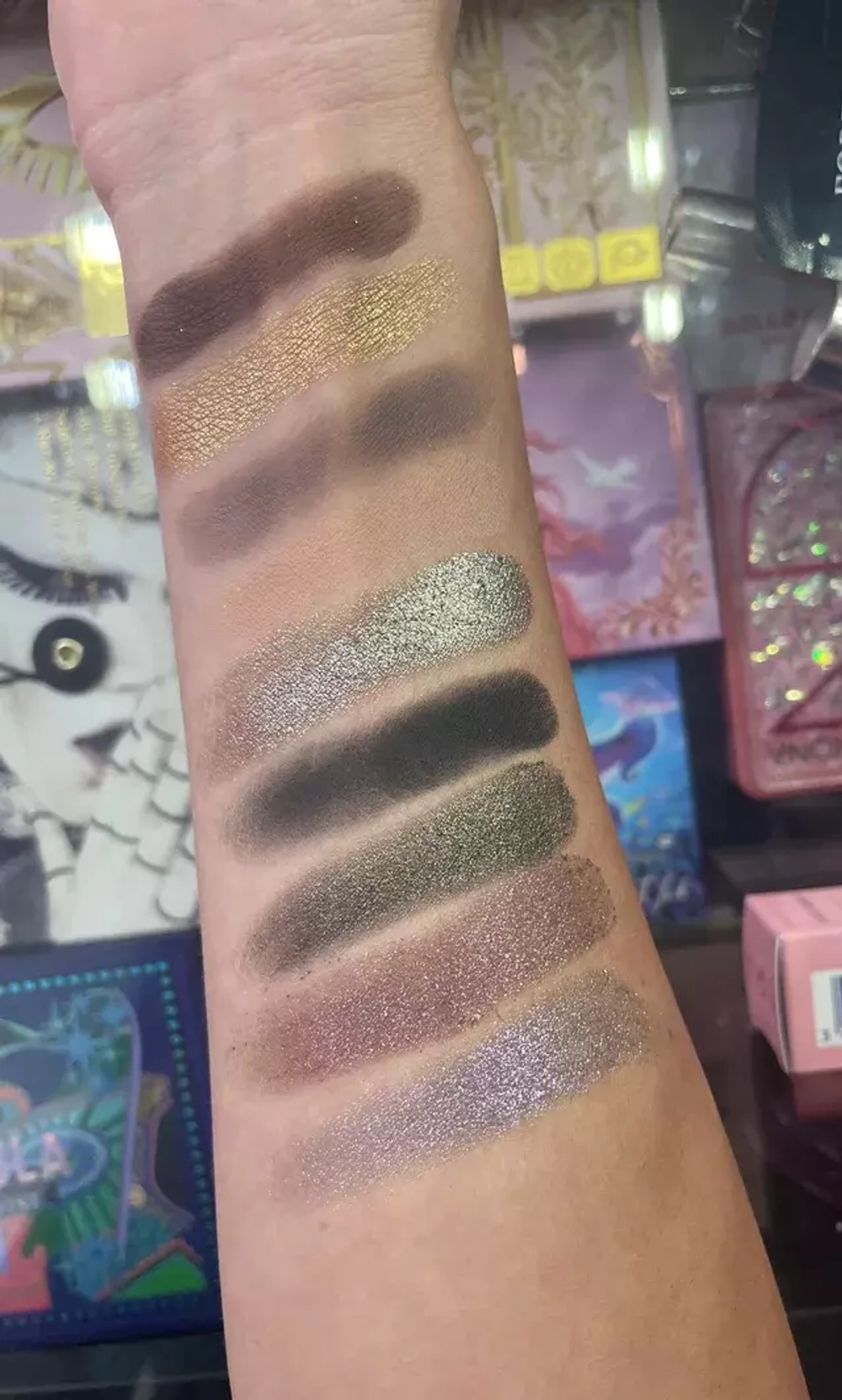 Huda Beauty Jaguar Wild Obsession palette