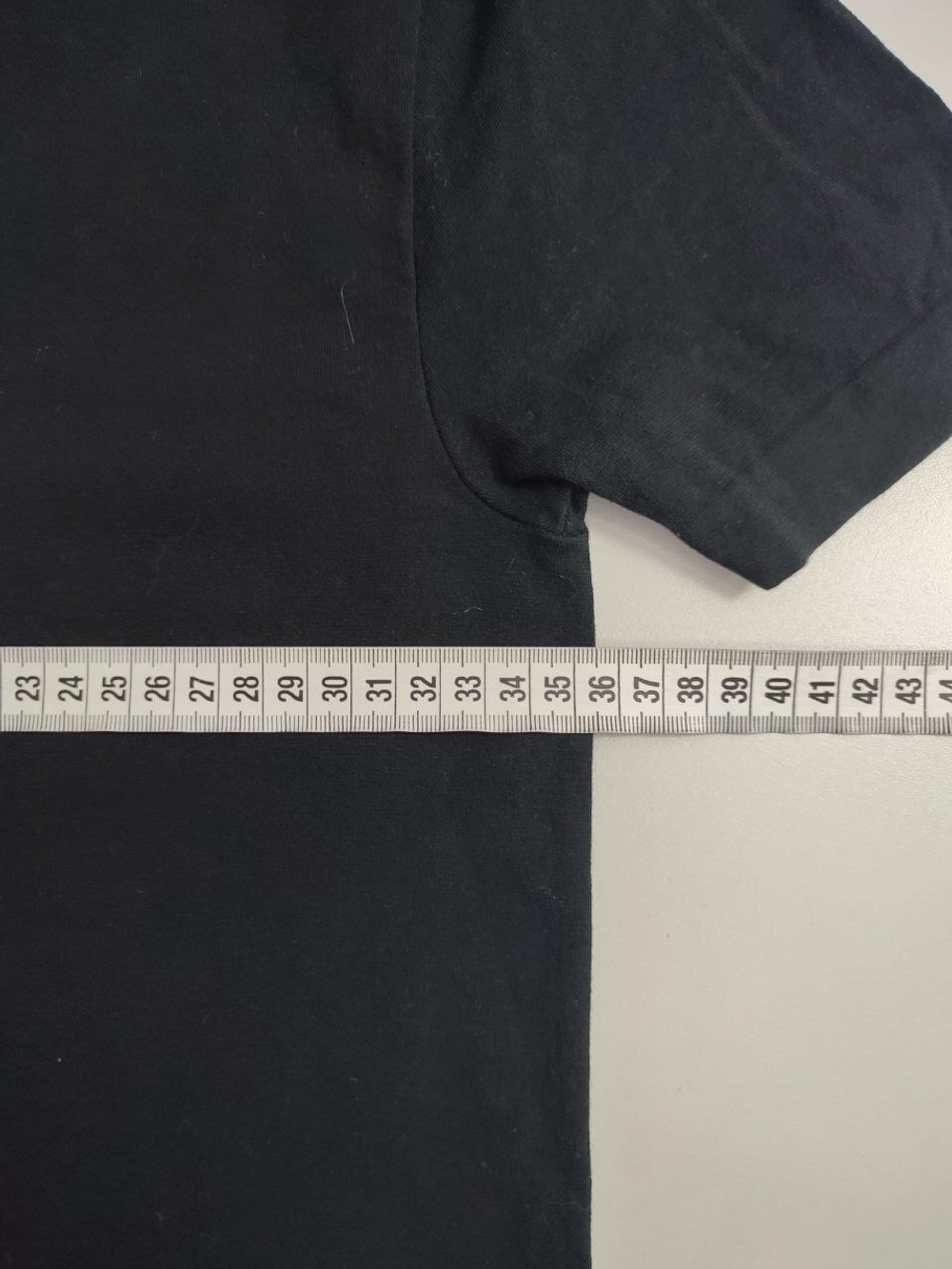 Футболка базовая черная 40 размер